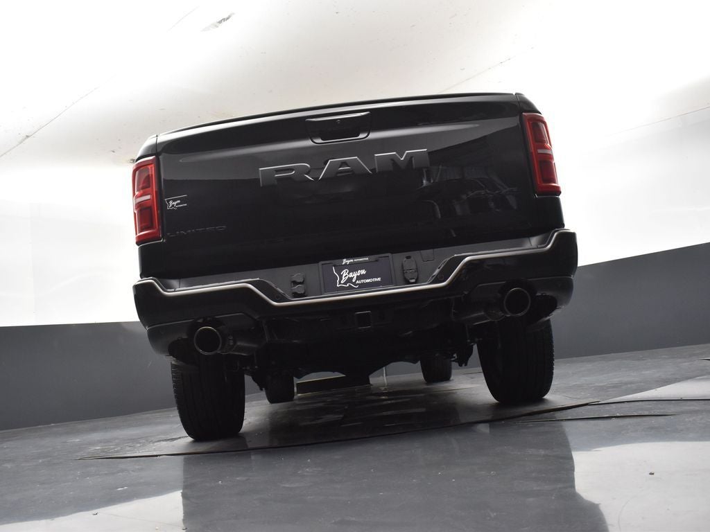 2026 RAM 1500 RAM 1500 LIMITED CREW CAB 4X4 5'7' BOX