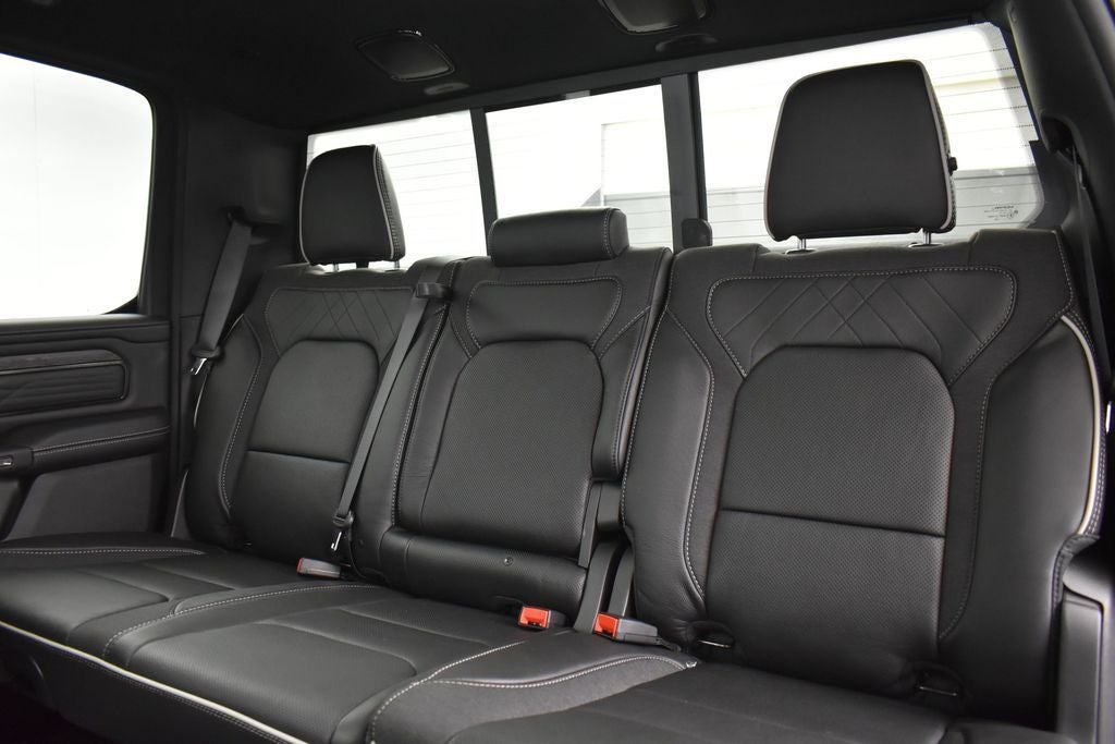 2026 RAM 1500 RAM 1500 LIMITED CREW CAB 4X4 5'7' BOX