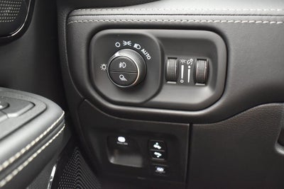 2026 RAM 1500 RAM 1500 LIMITED CREW CAB 4X4 5'7' BOX