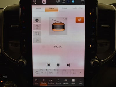 2025 RAM 1500 Laramie Crew Cab 4x4 5'7' Box