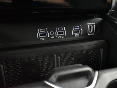 2025 RAM 1500 Laramie Crew Cab 4x4 5'7' Box