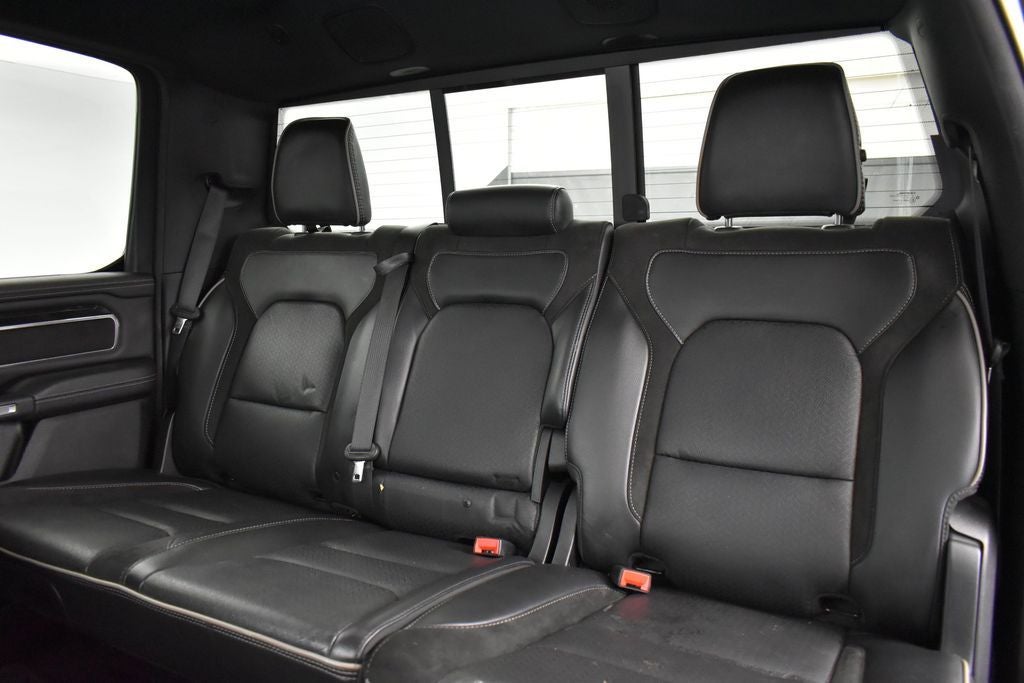 2022 RAM 1500 Laramie Crew Cab 4x4 5'7' Box