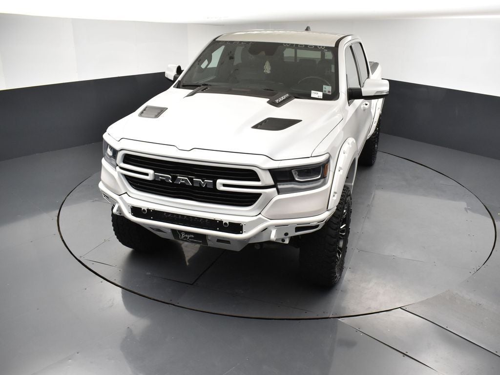 2022 RAM 1500 Laramie Crew Cab 4x4 5'7' Box
