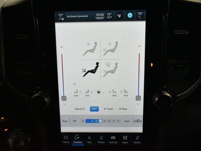 2022 RAM 1500 Laramie Crew Cab 4x4 5'7' Box