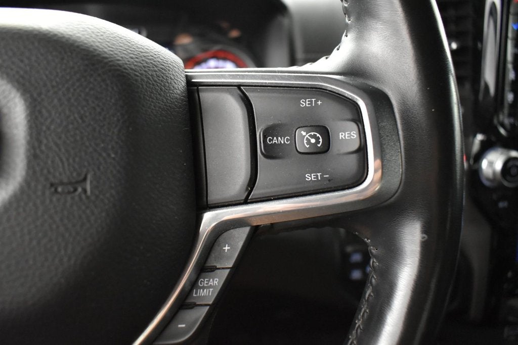 2021 RAM 1500 Laramie Crew Cab 4x4 5'7' Box