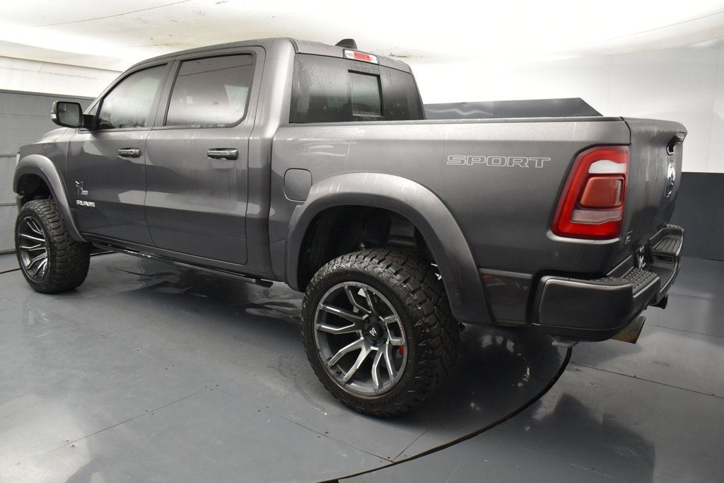 2021 RAM 1500 Laramie Crew Cab 4x4 5'7' Box