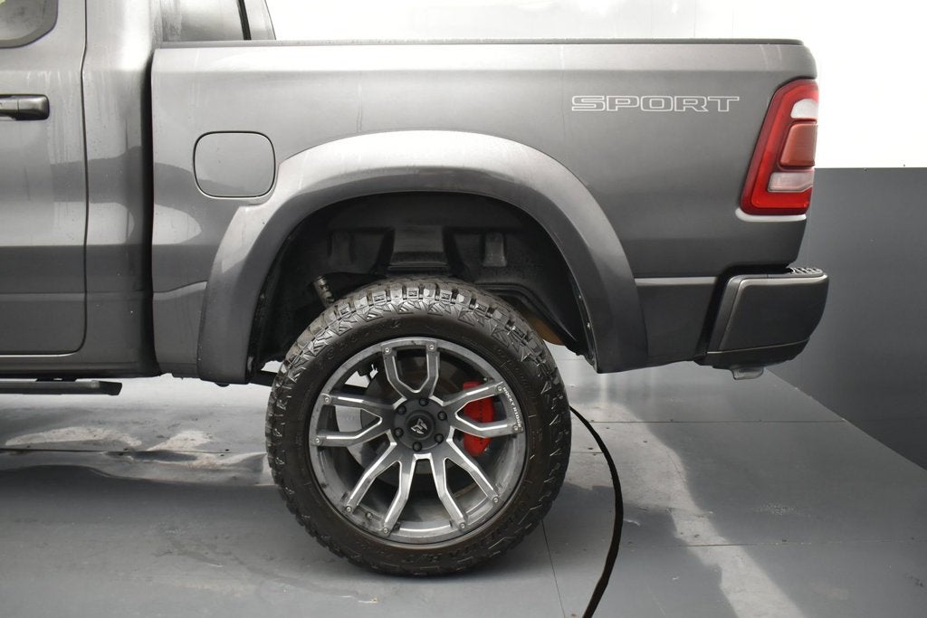 2021 RAM 1500 Laramie Crew Cab 4x4 5'7' Box