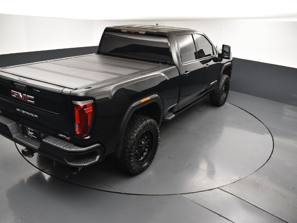 2023 GMC Sierra 2500HD 4WD Crew Cab Standard Bed AT4