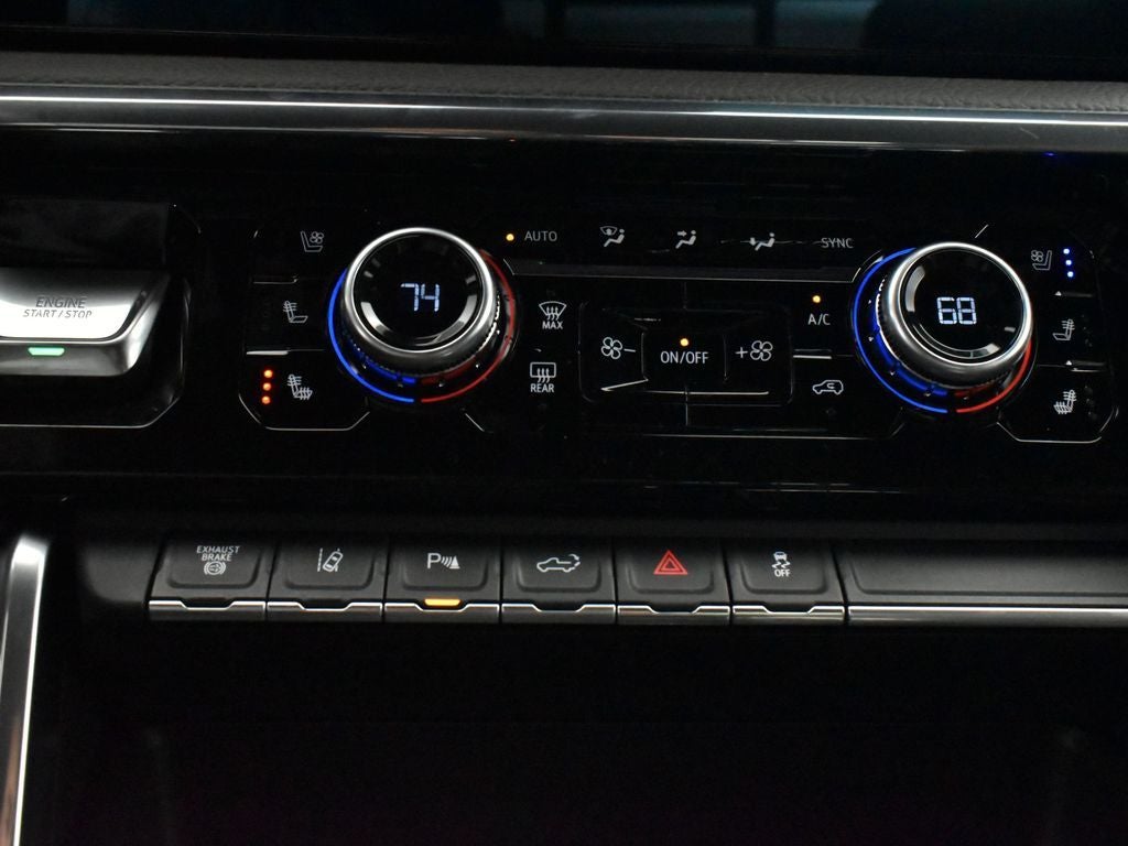 2024 GMC Sierra 3500HD 4WD Crew Cab Long Bed Denali