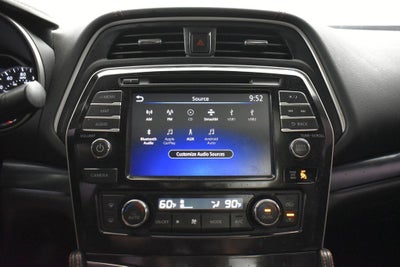 2022 Nissan Maxima SR Xtronic CVT