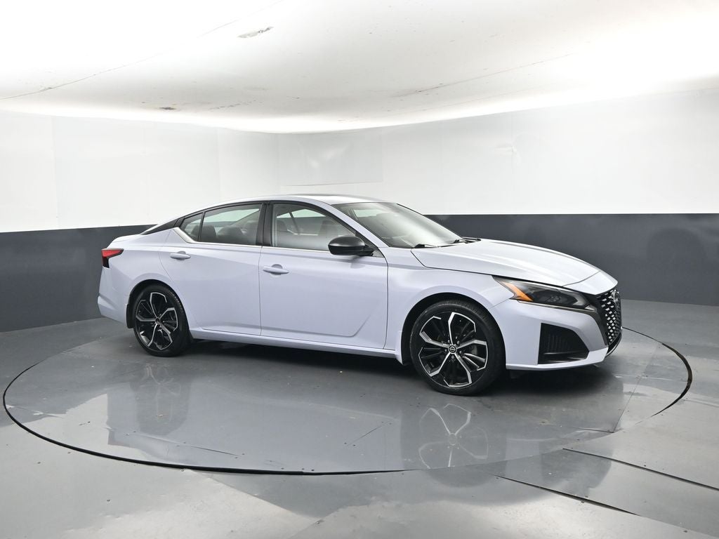 2024 Nissan Altima SR FWD