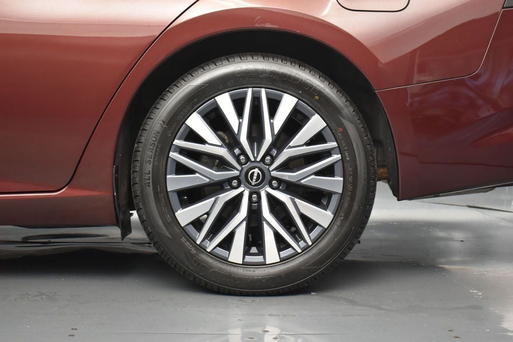2024 Nissan Altima SV FWD