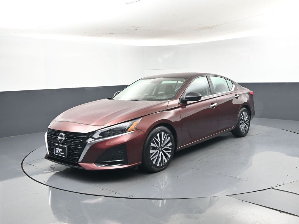 2024 Nissan Altima SV FWD