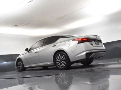 2023 Nissan Altima SV FWD