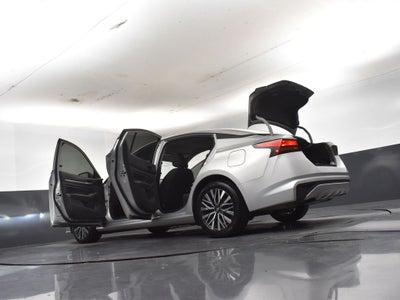 2023 Nissan Altima SV FWD