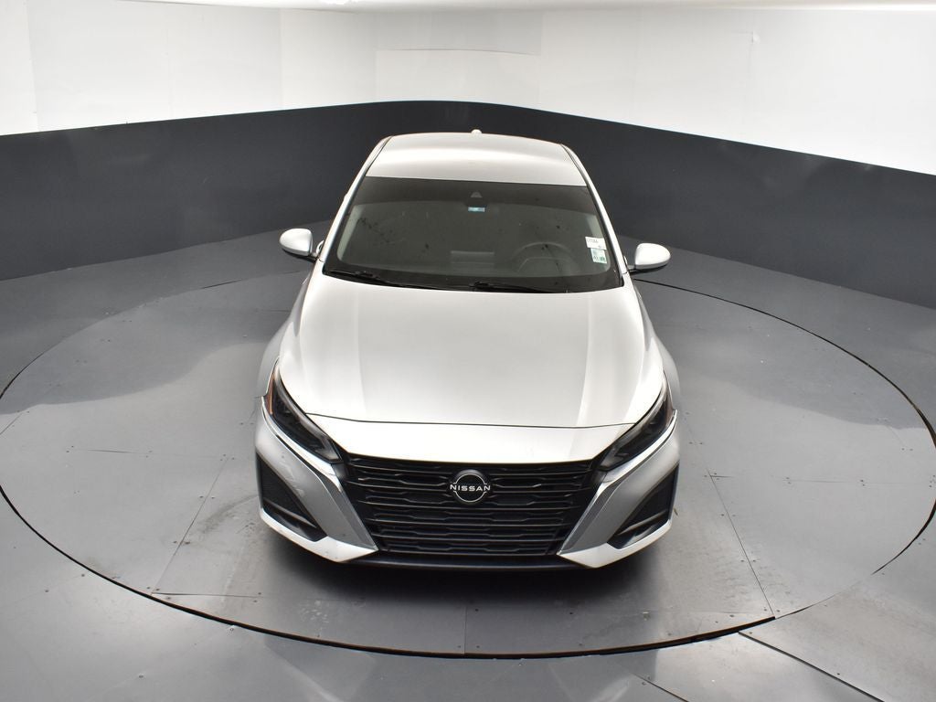 2023 Nissan Altima SV FWD