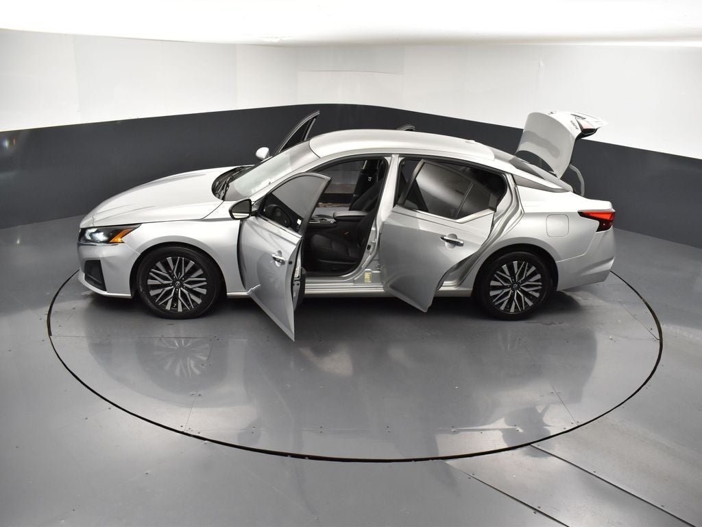 2023 Nissan Altima SV FWD