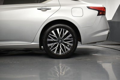2023 Nissan Altima SV FWD