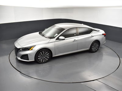 2023 Nissan Altima SV FWD