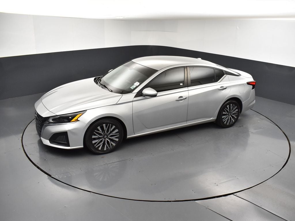 2023 Nissan Altima SV FWD