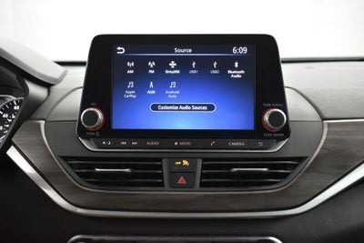 2025 Nissan Altima SV FWD