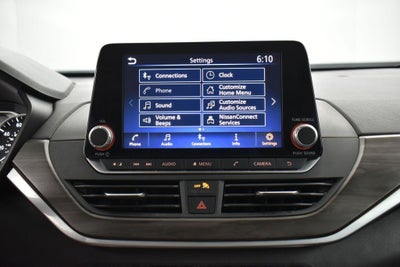 2025 Nissan Altima SV FWD
