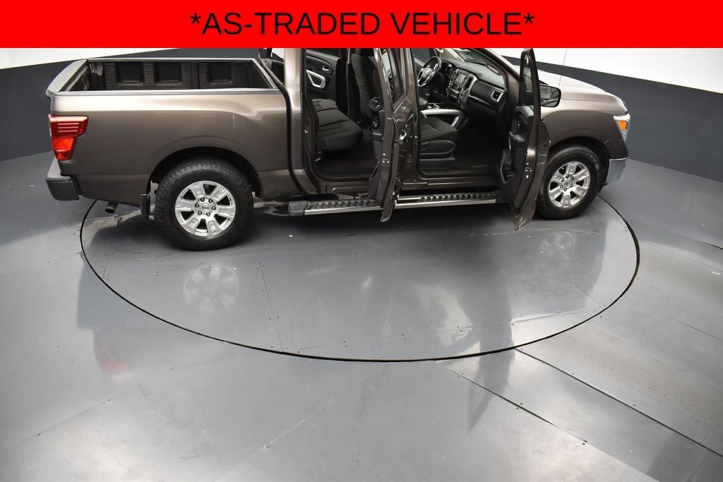 2019 Nissan TITAN SV