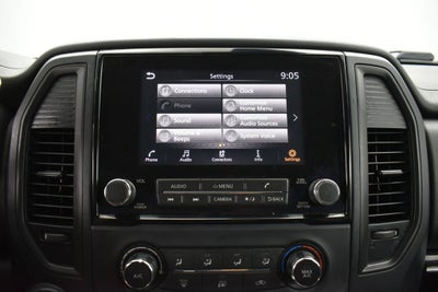 2022 Nissan TITAN Crew Cab SV 4x4
