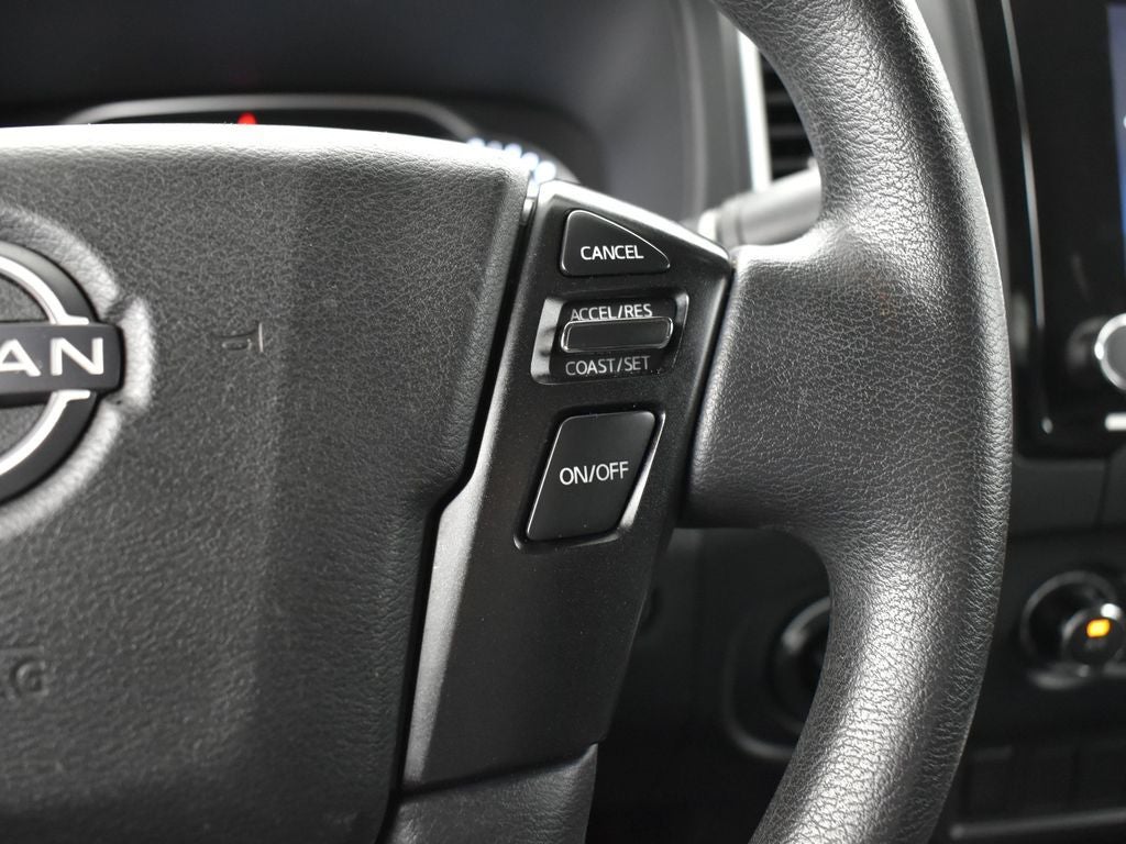2022 Nissan Frontier Crew Cab SV 4x4