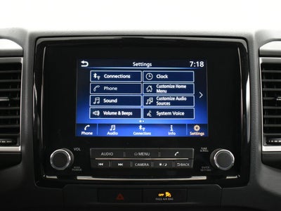 2022 Nissan Frontier Crew Cab SV 4x4