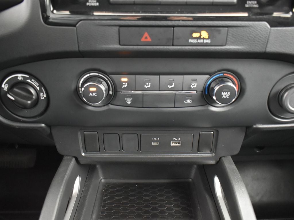 2022 Nissan Frontier Crew Cab SV 4x4