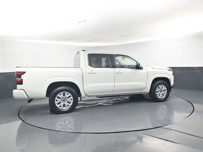 2022 Nissan Frontier Crew Cab SV 4x4