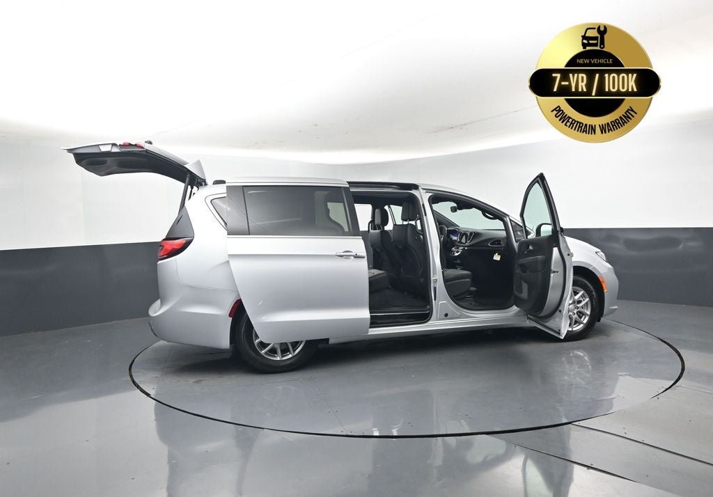 2026 Chrysler Pacifica PACIFICA SELECT