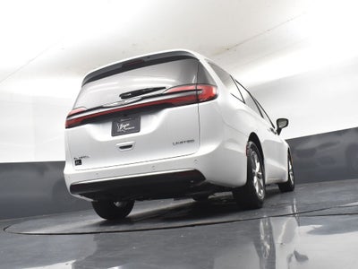 2026 Chrysler Pacifica PACIFICA LIMITED