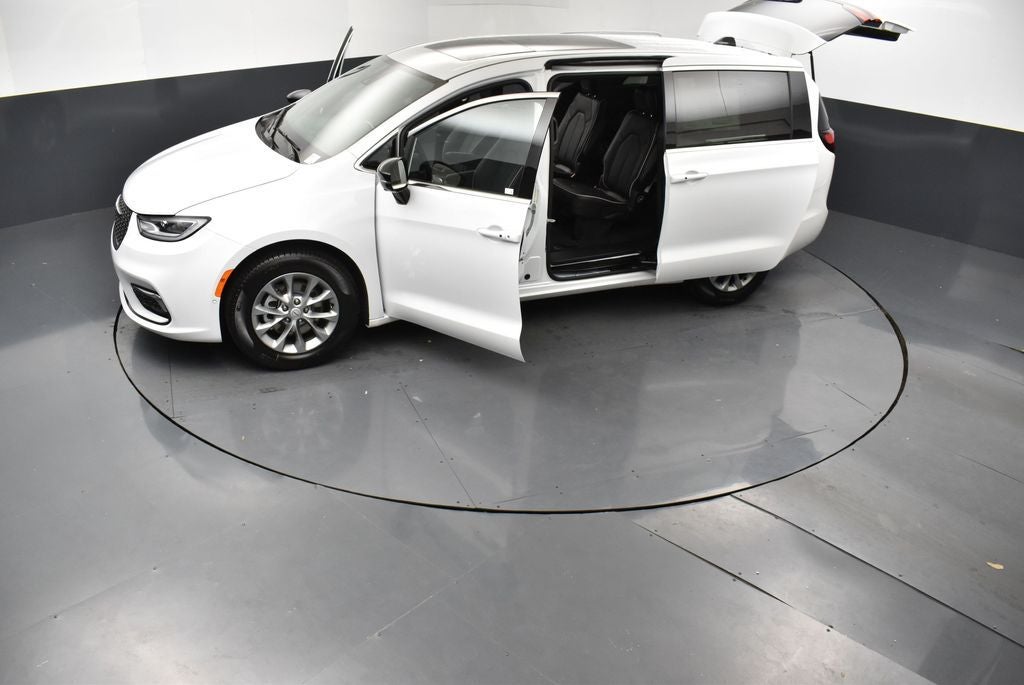 2026 Chrysler Pacifica PACIFICA LIMITED