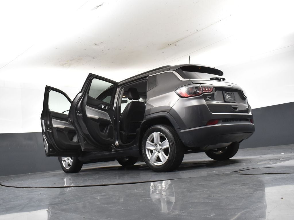 2022 Jeep Compass Latitude FWD