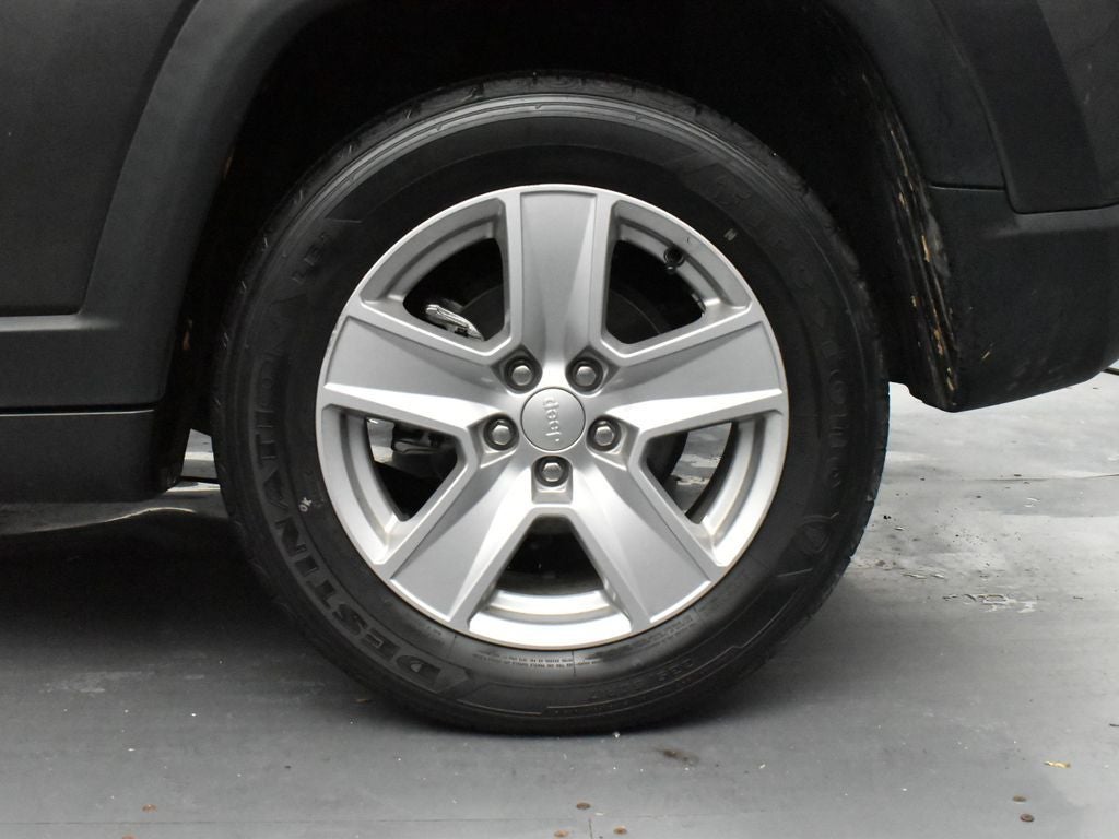 2022 Jeep Compass Latitude FWD