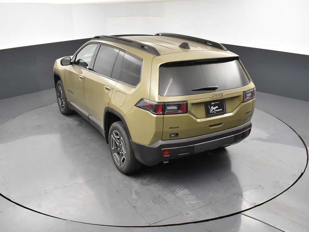 2026 Jeep Cherokee Laredo