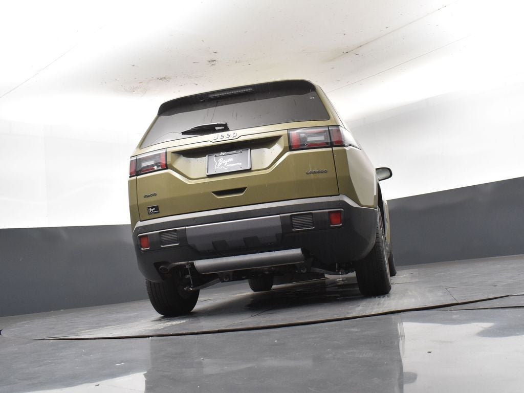 2026 Jeep Cherokee Laredo