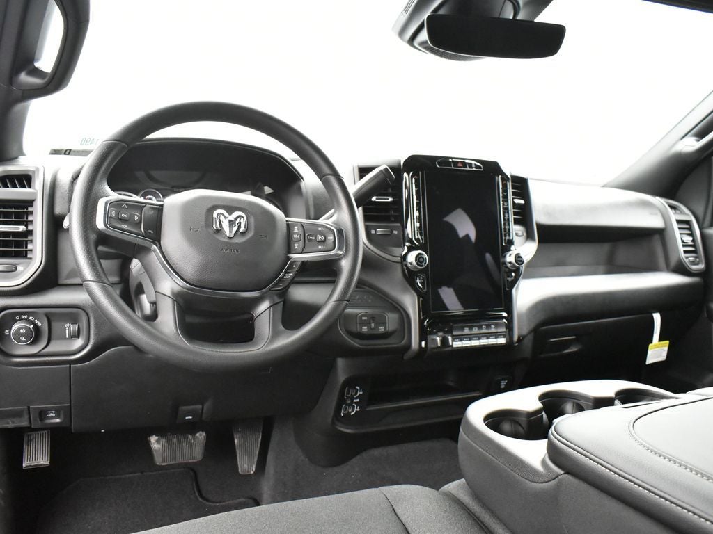 2026 RAM Ram 2500 RAM 2500 BLACK EXPRESS CREW CAB 4X4 6'4' BOX