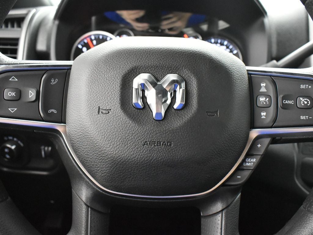 2026 RAM Ram 2500 RAM 2500 BLACK EXPRESS CREW CAB 4X4 6'4' BOX