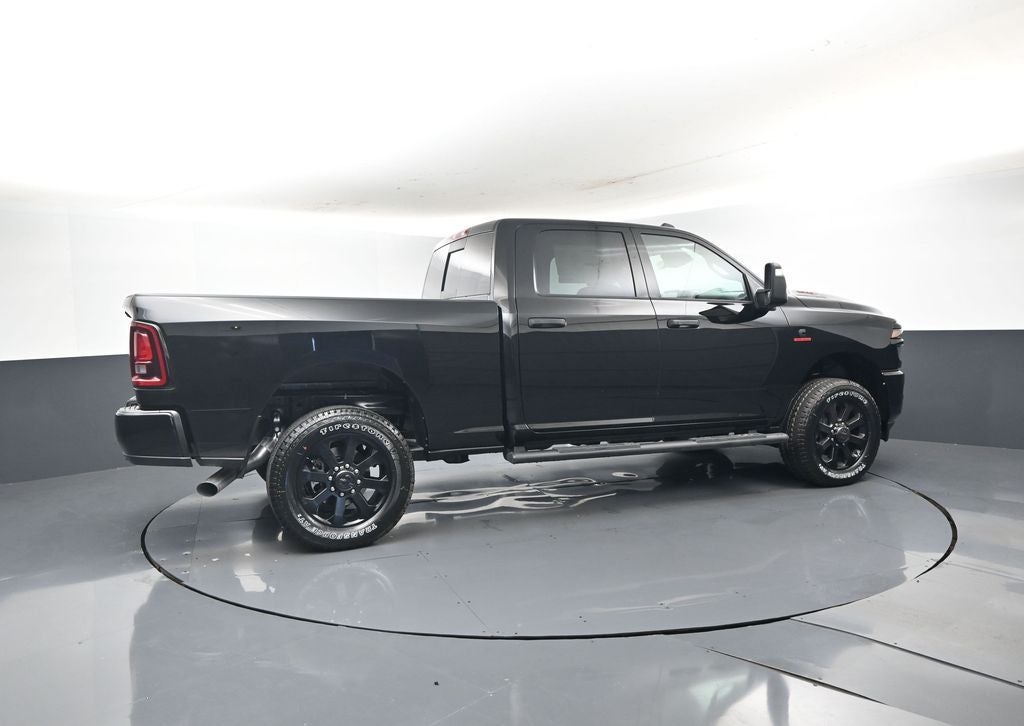 2026 RAM Ram 2500 RAM 2500 BLACK EXPRESS CREW CAB 4X4 6'4' BOX