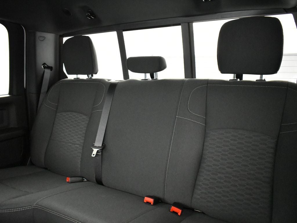 2026 RAM Ram 2500 RAM 2500 BLACK EXPRESS CREW CAB 4X4 6'4' BOX