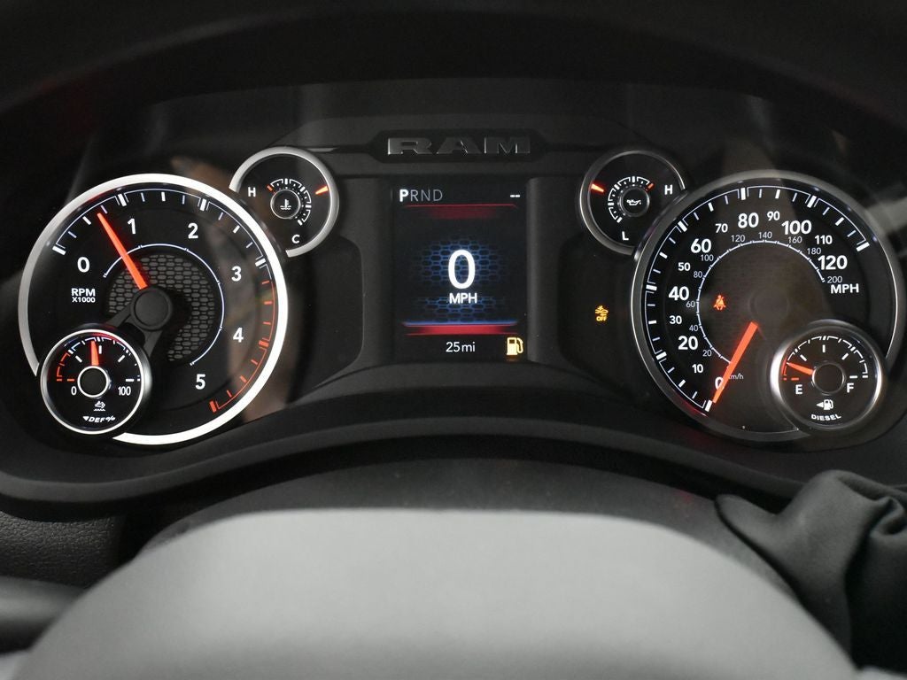 2026 RAM Ram 2500 RAM 2500 BLACK EXPRESS CREW CAB 4X4 6'4' BOX