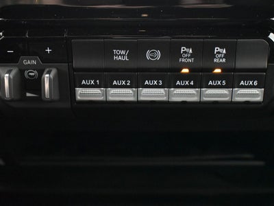 2026 RAM Ram 2500 RAM 2500 BLACK EXPRESS CREW CAB 4X4 6'4' BOX