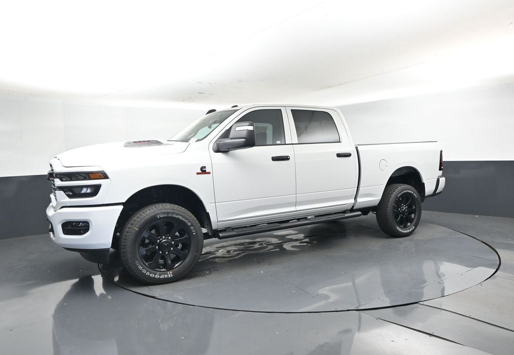 2026 RAM Ram 2500 RAM 2500 BLACK EXPRESS CREW CAB 4X4 6'4' BOX