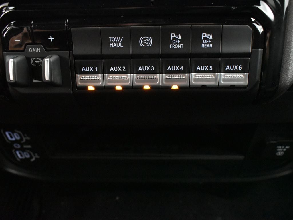 2026 RAM Ram 2500 RAM 2500 WARLOCK CREW CAB 4X4 6'4' BOX