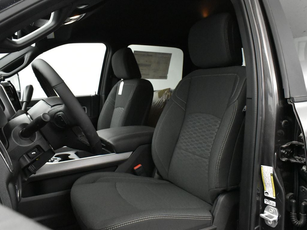 2025 RAM Ram 2500 RAM 2500 BIG HORN CREW CAB 4X4 6'4' BOX