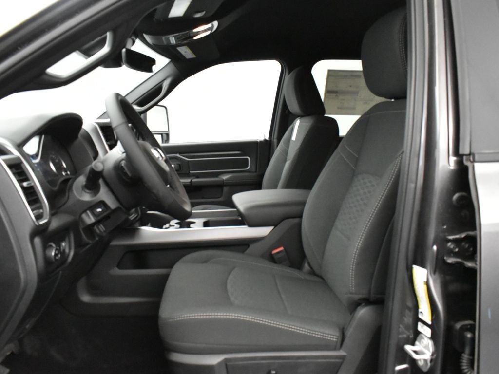 2025 RAM Ram 2500 RAM 2500 BIG HORN CREW CAB 4X4 6'4' BOX