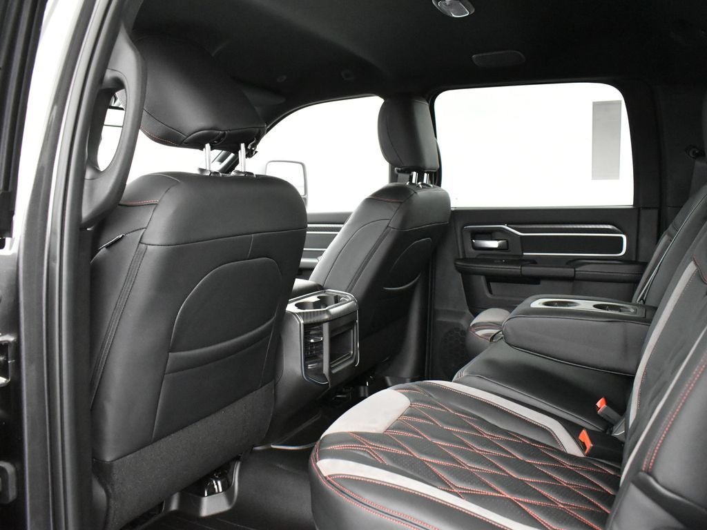 2025 RAM Ram 2500 RAM 2500 BIG HORN CREW CAB 4X4 SCA Black Widow